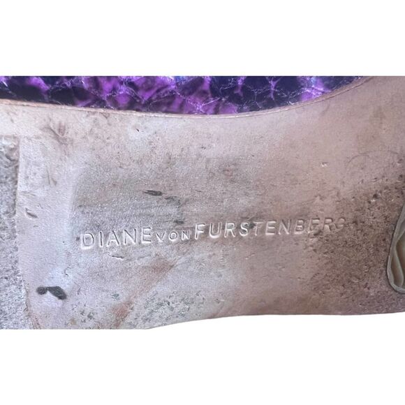 Diane Von Furstenberg Pink/Black Snakeskin Heart Key Lock Ballet Flat Size 7 - Picture 11 of 11